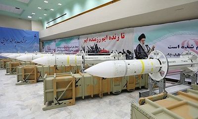 Iran tuyên bố sở hữu tên lửa đạn đạo đủ khả năng tấn công Mỹ 