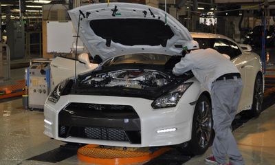 Sau bê bối, chất lượng, Nissan tái sản xuất xe tại Nhật Bản