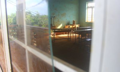 Kỳ lạ ngôi trường chỉ có 45 học sinh, 16 phòng học bị bỏ trống