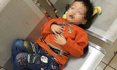 Bé trai 3 tuổi bị bỏ rơi trong nhà nghỉ ở Hà Nội