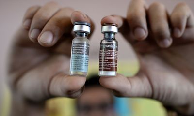 Philippines dừng tiêm vắcxin chống sốt xuất huyết Dengvaxia