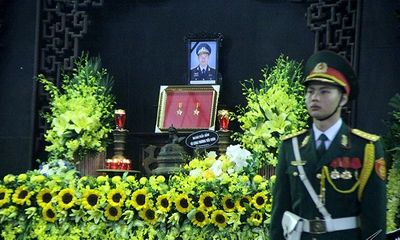 Lễ truy điệu và đưa tiễn phi công Nguyễn Thành Trung hy sinh tại Anh