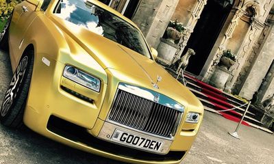 Rolls-Royce mạ vàng giá rẻ bất ngờ và chỉ nhận thanh toán bằng bitcoin