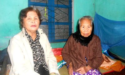 Con cháu kể lại giây phút cụ bà 90 tuổi ở Quảng Nam bất ngờ 'sống lại'