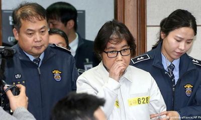 Bạn thân cựu Tổng thống Park Geun-hye đối mặt 25 năm tù