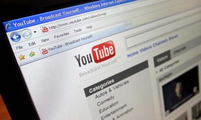 Gỡ bỏ khoảng 4.500 video clip xấu độc trên Youtube