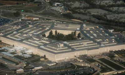 Bộ Quốc phòng Mỹ bị tố “dung túng” cho quân lính sở hữu vũ khí trái phép