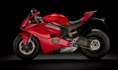 Sắp ra mắt siêu mô tô giá 1,9 tỷ đồng của Ducati