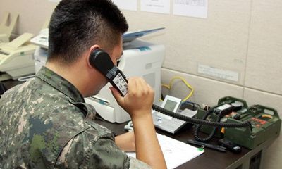 Hàn Quốc gọi thử đường dây nóng quân sự với Triều Tiên trong 5 phút