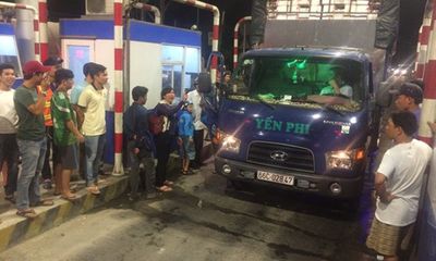 BOT Cần Thơ - An Giang: Tiếp tục xả trạm trong đêm vì tài xế phản đối