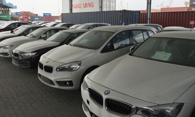 600 xe BMW tại cảng Sài Gòn sẽ được trả về châu Âu