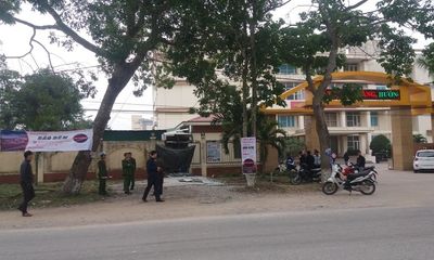 Bắt 2 nghi phạm dùng mìn gây nổ cây ATM ở Nghệ An giữa đêm