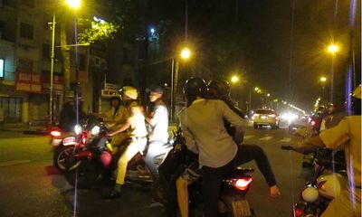 Xử phạt nhiều người quá khích trong đêm chiến thắng của U23 Việt Nam