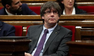Tây Ban Nha quyết ngăn ông Puigdemont về nước nhậm chức