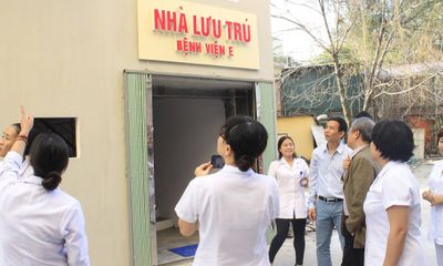 GS.TS Lê Ngọc Thành - Giám đốc Bệnh viện E: Trái tim đau nhói thấy người nhà bệnh nhân nằm gầm cầu thang 