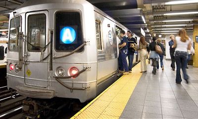 New York đề xuất tăng thuế bất động sản gần ga tàu điện ngầm