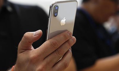 Hàng trăm người phàn nàn iPhone X không thể nhận cuộc gọi