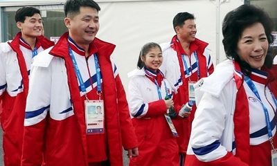 Đoàn VĐV Olympic Triều Tiên từ chối nhận Galaxy Note 8