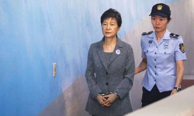 Cựu Tổng thống Park Geun-hye bị đề nghị mức án 30 năm tù