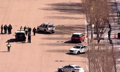 Mỹ: Điều tra vụ nổ súng tự tử trước cổng Nhà Trắng