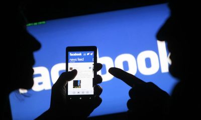 Sau vụ bê bối rò rỉ thông tin, Facebook thắt chặt quản lý dữ liệu người dùng