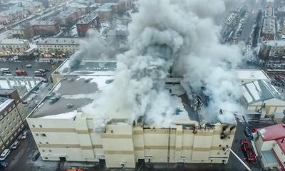 Vụ hỏa hoạn tại Trung tâm mua sắm Nga: Các lối thoát hiểm đã bị chặn lại