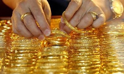 Giá vàng hôm nay 28/3/2018: Vàng SJC giảm sốc 160 nghìn đồng/lượng