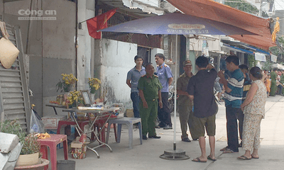 Vụ thảm án 5 người trong gia đình ở Sài Gòn: Cảnh sát kiểm tra hiện trường