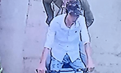 Clip: Trộm bẻ khóa xe máy trong vài giây ở Hà Nội