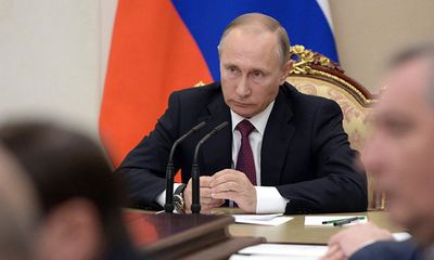 Sau tái đắc cử, Tổng thống Putin bất ngờ sa thải 11 tướng 