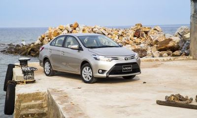 Cả tháng 3/2018, Toyota Việt Nam chỉ bán 4 xe nhập khẩu