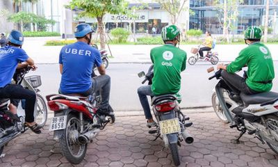 Sau khi bị Grap thâu tóm, hàng loạt tài xế Uber đầu quân cho hãng xe ôm công nghệ Việt 