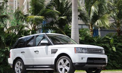 Nhà sản xuất xe Land Rover sa thải 1.000 nhân viên do doanh thu giảm sút 