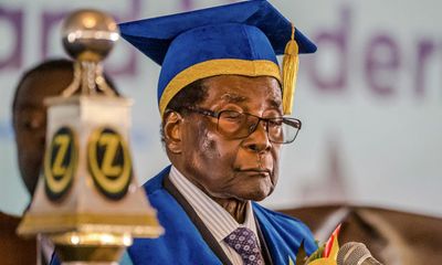 Cựu Tổng thống Zimbabwe kêu oan khi bị tố tham nhũng kim cương trị giá 15 tỷ USD