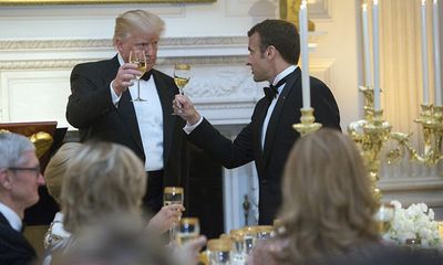 Quốc yến sang trọng của ông Trump đón ông Macron