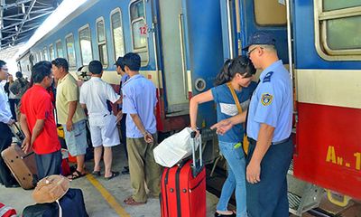 Đường sắt Hà Nội giảm 10% giá vé tàu cho thí sinh THPT quốc gia 2018 và người thân đi cùng
