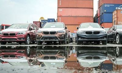 Sau hơn 1 năm, 118 container xe BMW tại cảng Cát Lái vẫn ‘‘vô chủ’’