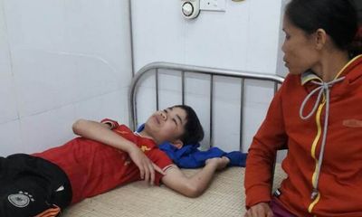 Nghệ An: Bị sét đánh chết khi đang ngồi dưới hiên nhà chơi game 