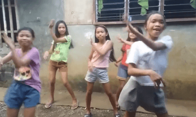 Màn nhảy bá đạo của “hội bạn thân Philippines” khiến dân mạng ôm bụng cười 