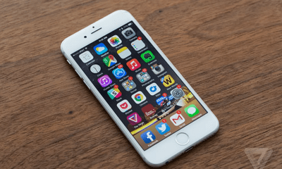 Apple sẽ hoàn trả 50 USD cho người từng thay pin iPhone giá đắt 