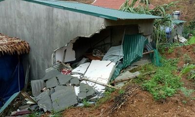 Thanh Hóa: Mẹ trọng thương, con tử vong vì mưa lớn làm sập nhà