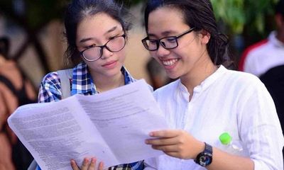 Trường THPT đầu tiên tại Hà Nội công bố điểm chuẩn