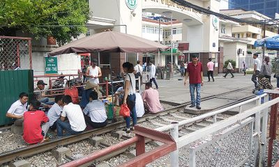 Hà Nội: Vi phạm hành lang an toàn đường sắt diễn ra như “cơm bữa”