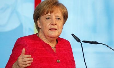 Tuyển Đức thua Mexico, người hâm mộ chỉ trích Thủ tướng Merkel