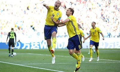 Thụy Điển giành chiến thắng tối thiểu trước Hàn Quốc nhờ công nghệ VAR