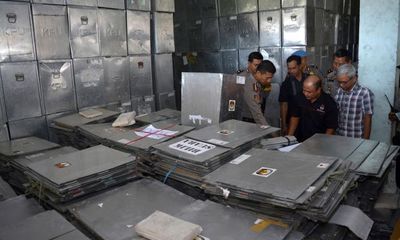 Indonesia: Đội an ninh bảo vệ kho phiếu bầu cử khẳng định có... ma đến quấy rối