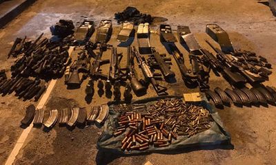 Tin tức thời sự 24h mới nhất ngày 1/7/2018: Phát hiện kho vũ khí khủng tại hang ổ của trùm ma túy ở Lóng Luông