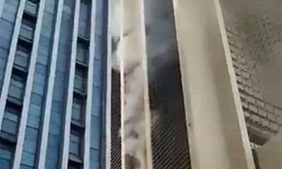 Tòa nhà 28 tầng của Cục viễn thông bất ngờ bốc cháy