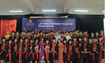 Đại học Đại Nam: Những cái nhất trong lễ trao bằng tốt nghiệp cao học khóa 4