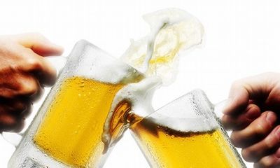 Học người Nhật cách uống rượu bia không lo rối loạn tiêu hóa